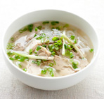 鶏肉の白湯美肌フォー